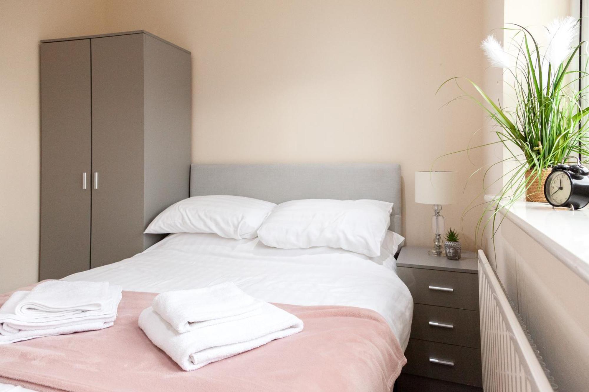 Pinfold Court Apartments Knowsley Εξωτερικό φωτογραφία