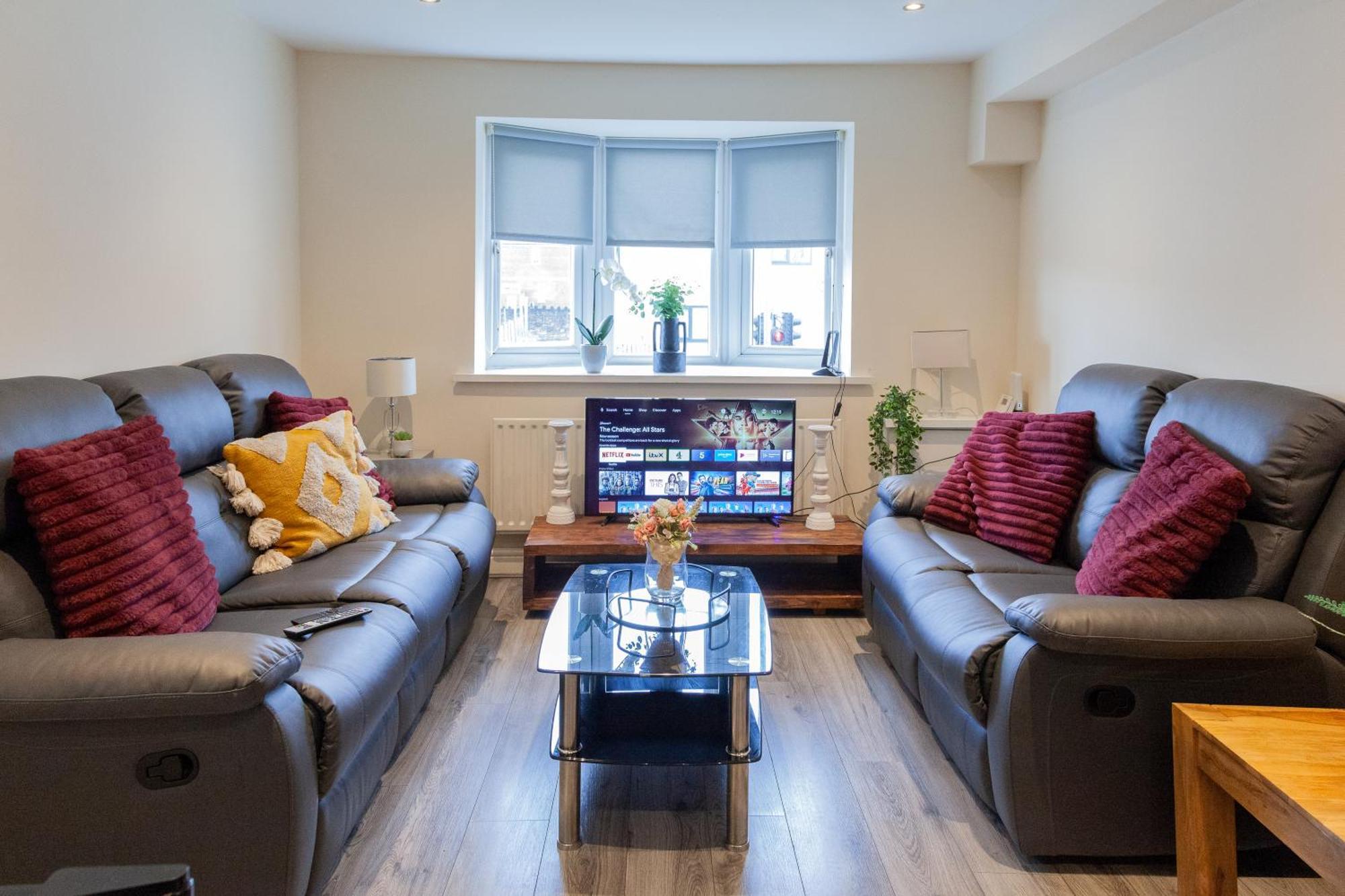 Pinfold Court Apartments Knowsley Εξωτερικό φωτογραφία