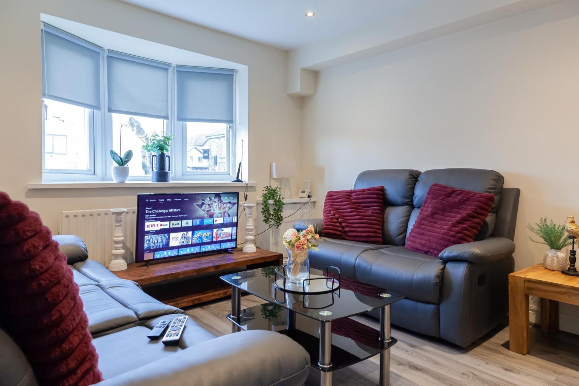 Pinfold Court Apartments Knowsley Εξωτερικό φωτογραφία