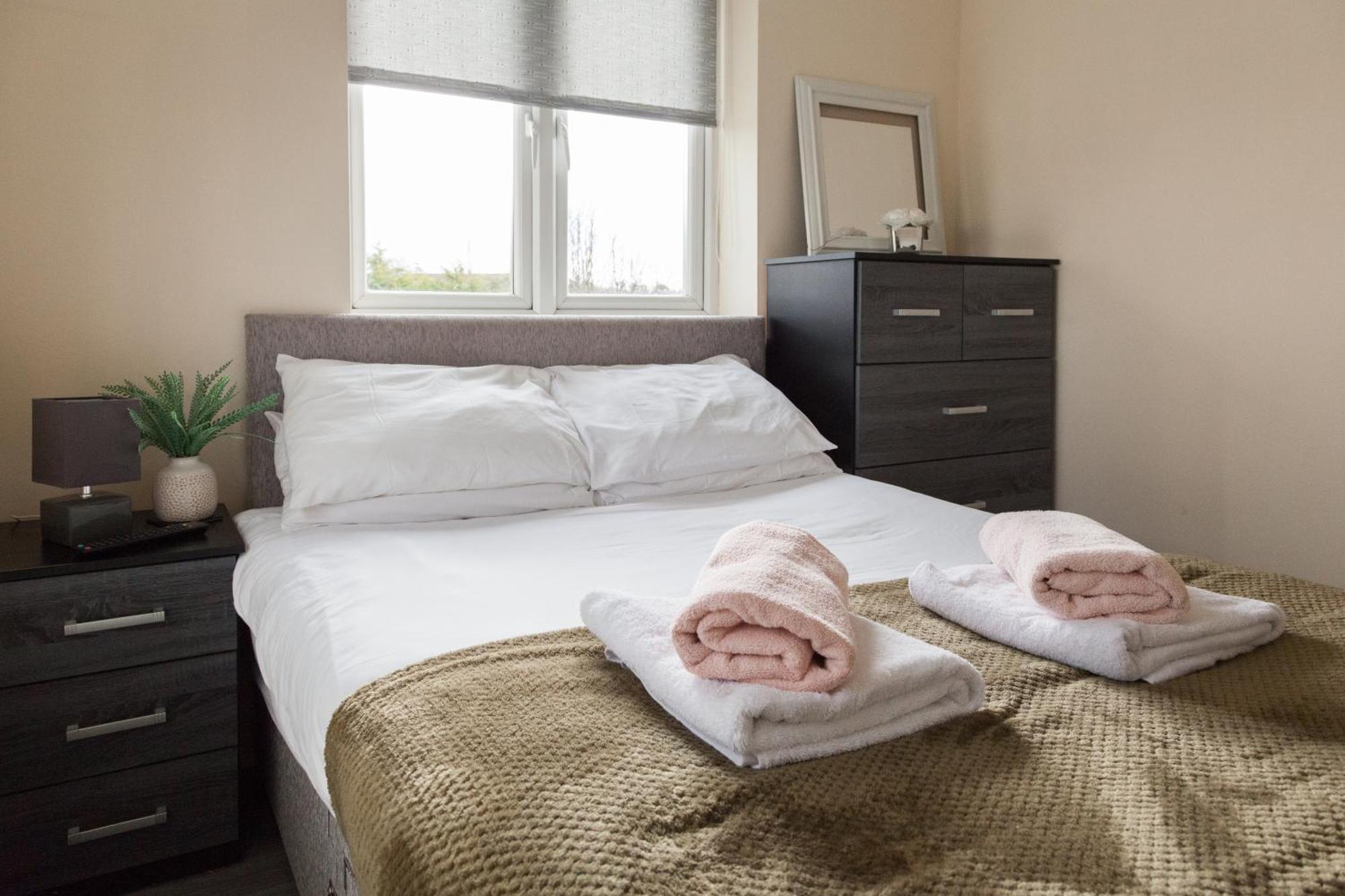 Pinfold Court Apartments Knowsley Εξωτερικό φωτογραφία