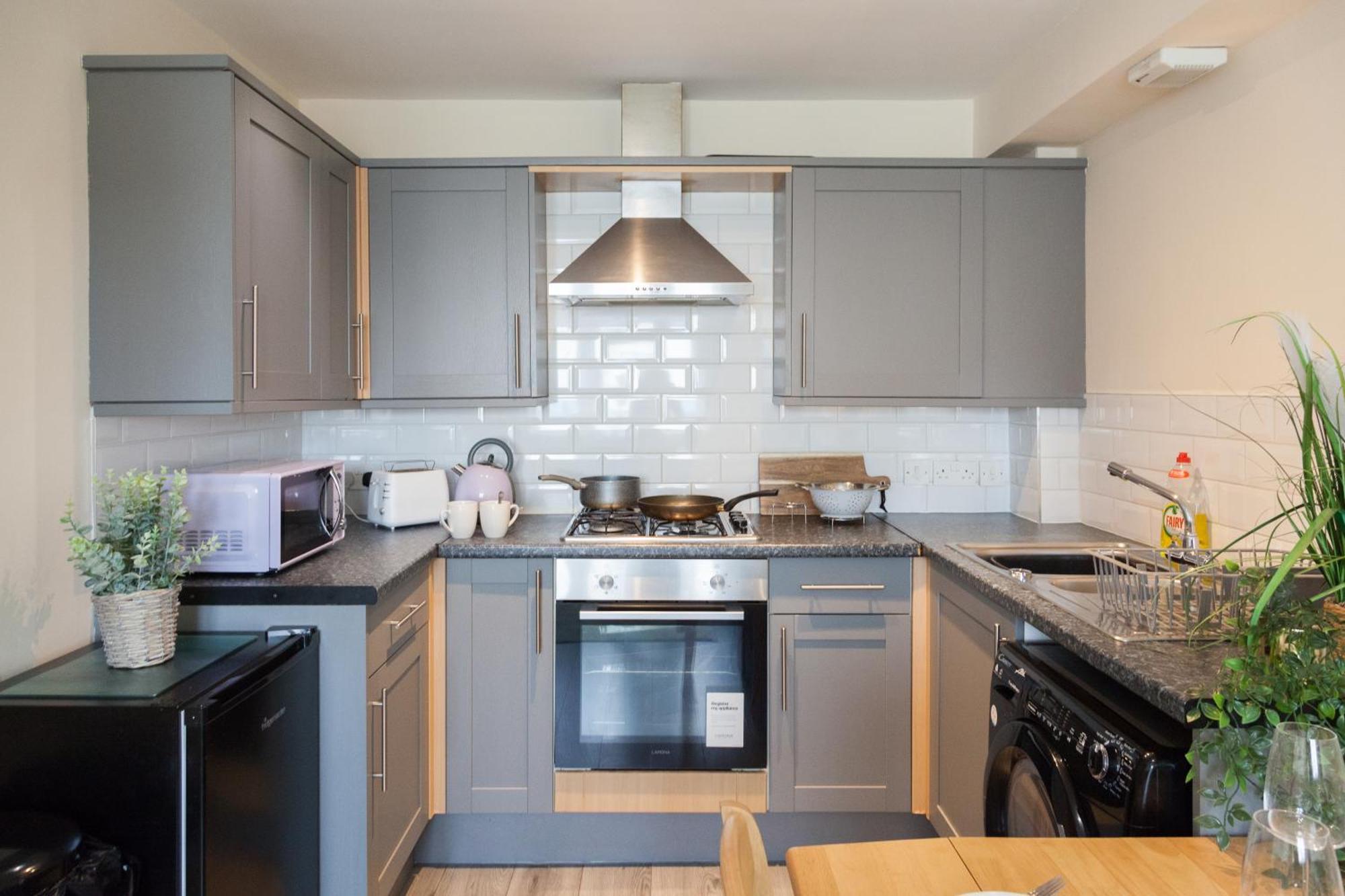 Pinfold Court Apartments Knowsley Εξωτερικό φωτογραφία