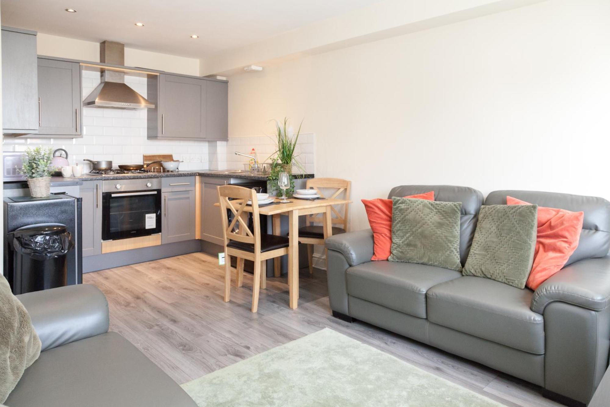Pinfold Court Apartments Knowsley Εξωτερικό φωτογραφία