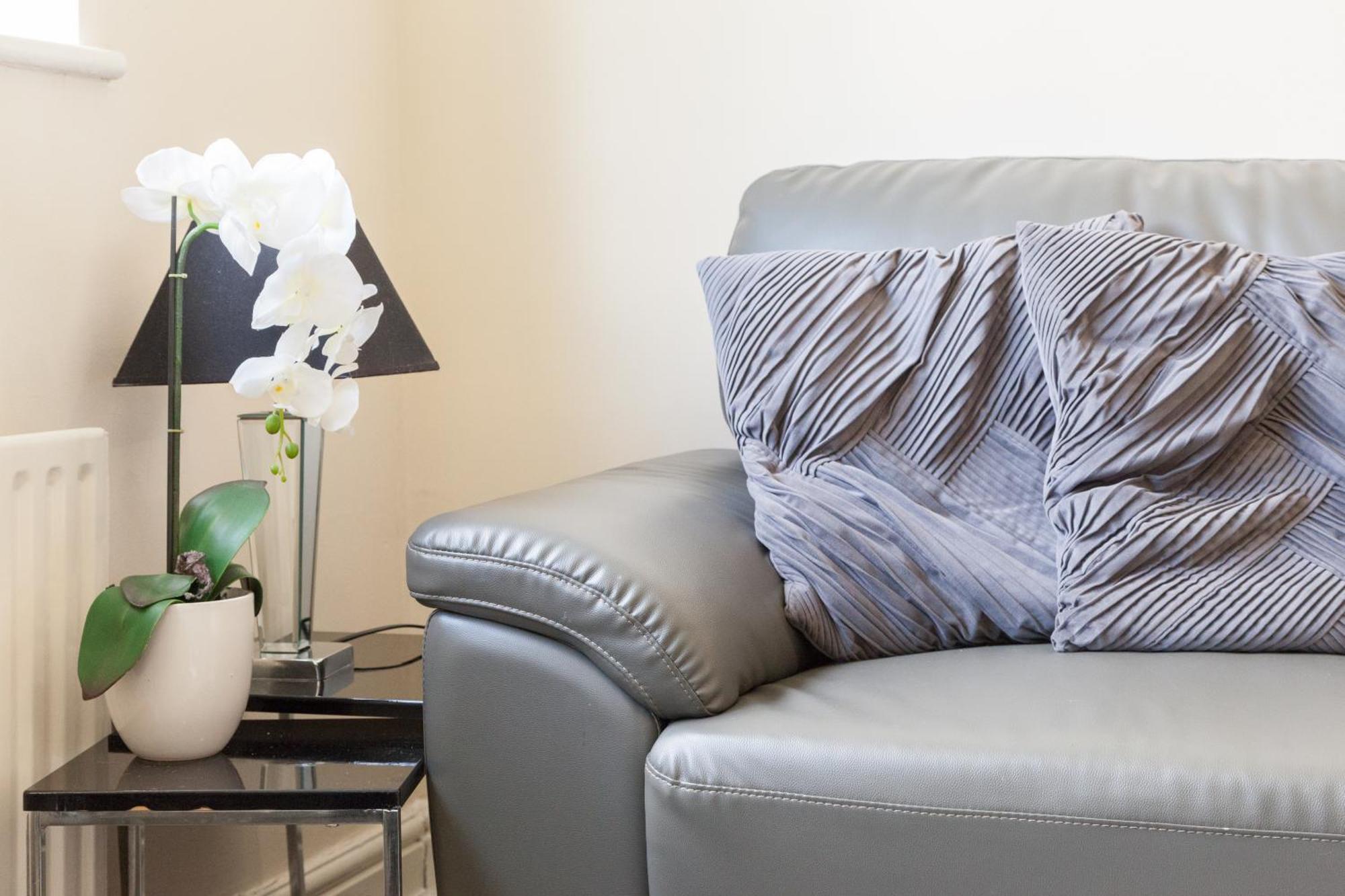 Pinfold Court Apartments Knowsley Εξωτερικό φωτογραφία