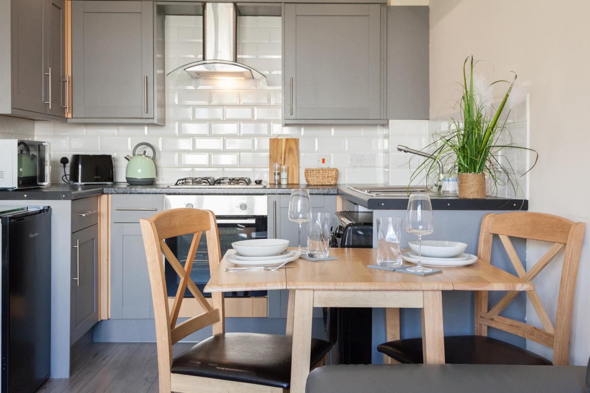 Pinfold Court Apartments Knowsley Εξωτερικό φωτογραφία